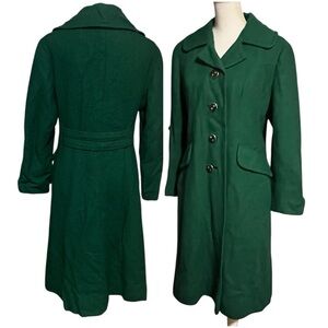 Green Women's Trench Coat - Classic Button Front